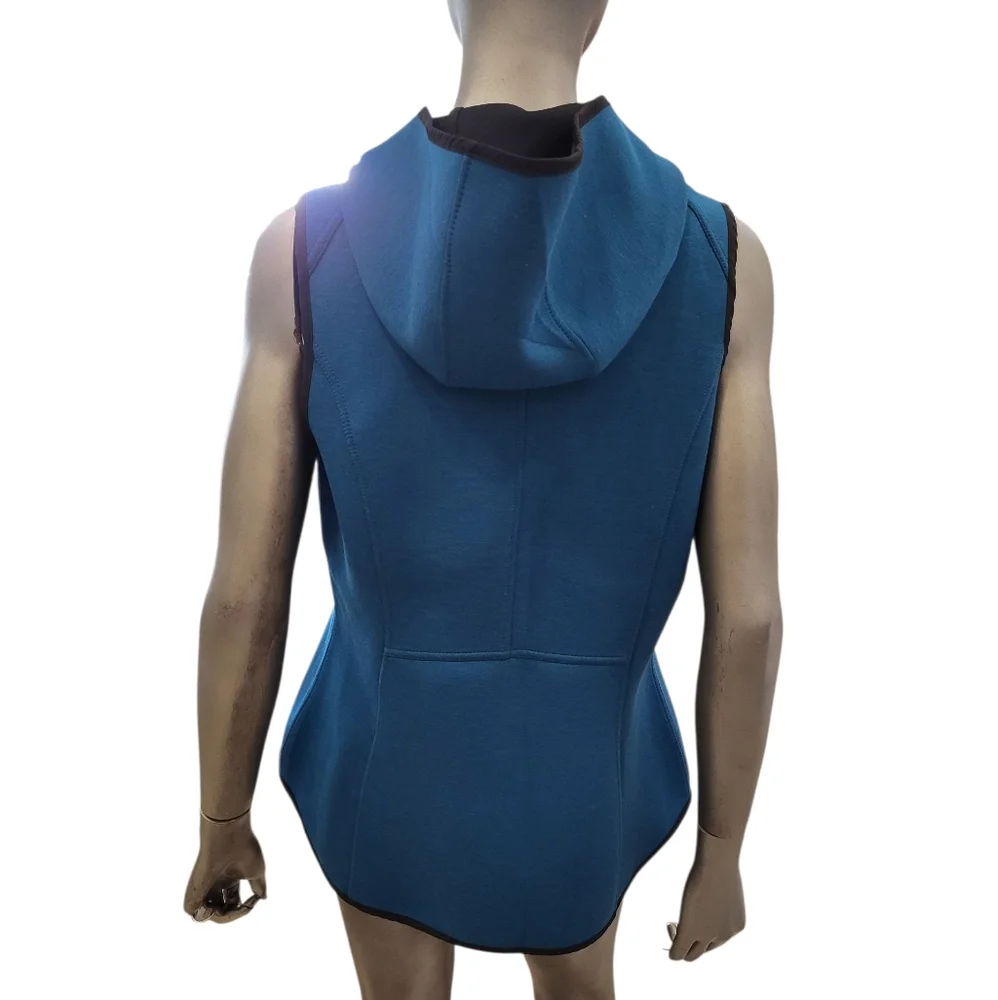 NWT B14.  Gerry Turquoise Blue Hooded Stretchy Vest - Size Large